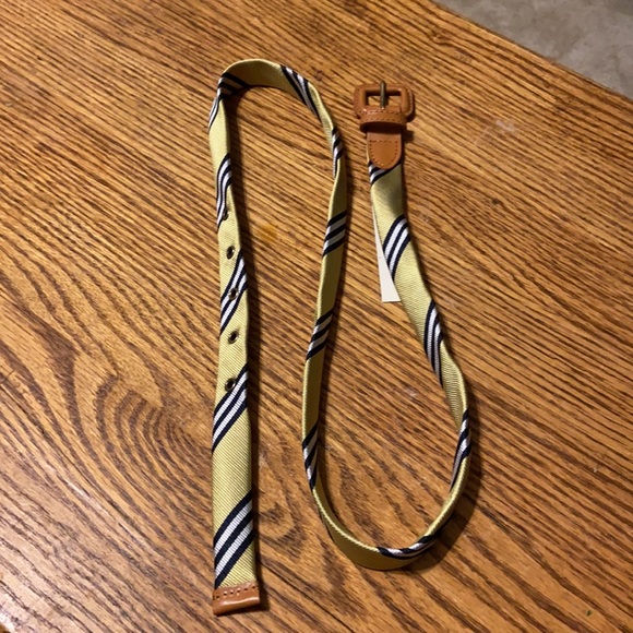 Brooks Brothers silk/leather woman’s belt Medium - Picture 2 of 6